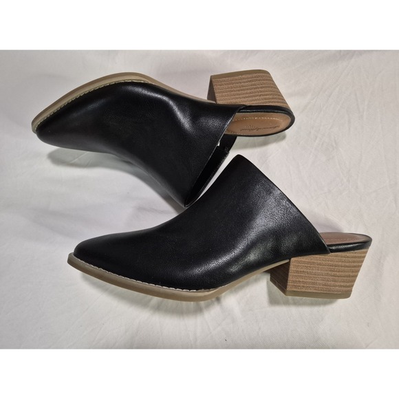 Universal Thread Shoes - Universal thread Tara Slip On Mules Black Faux Leather Women's Size 8